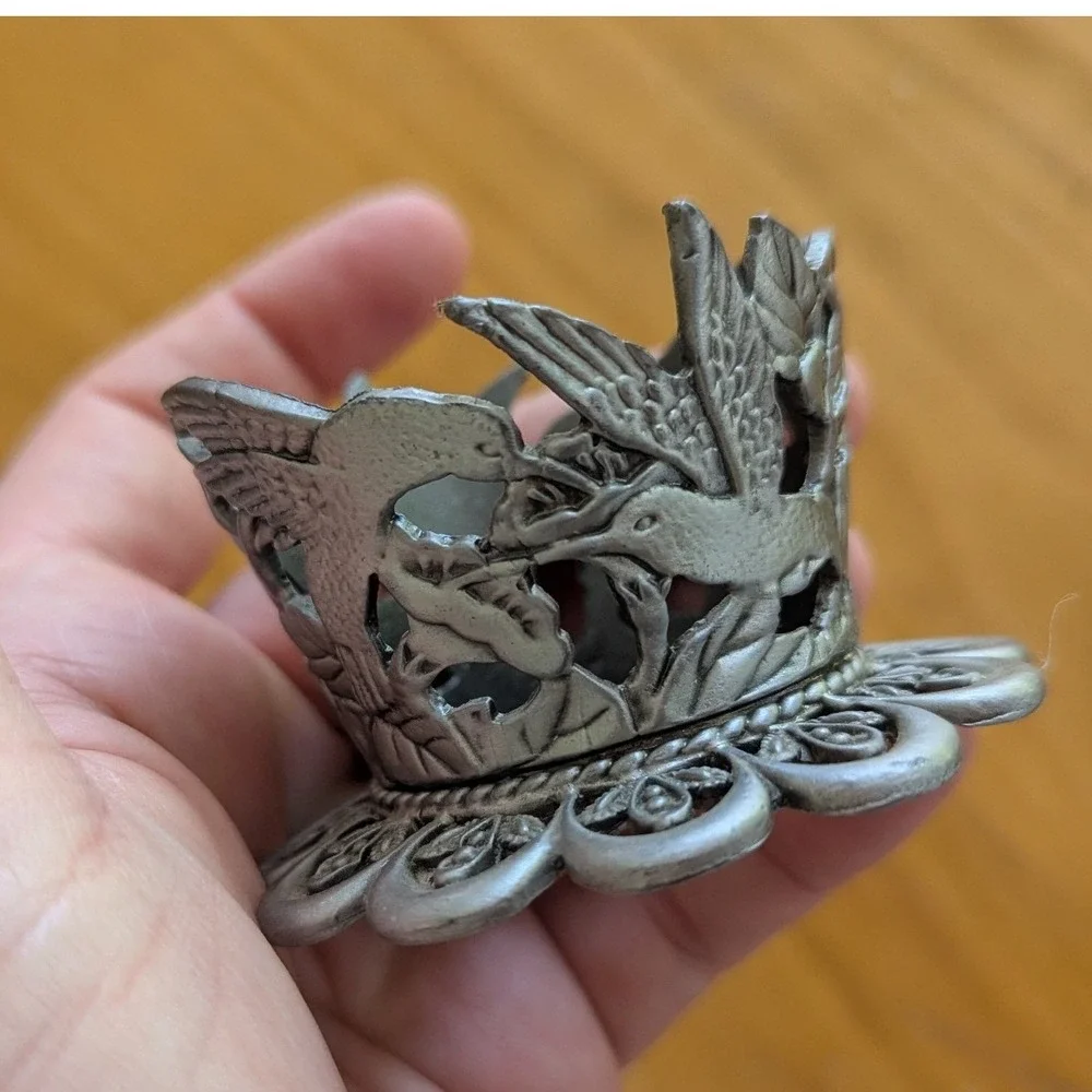 Silver‎ Hummingbird Metal Votive Tea Light Candle Holder Scalloped Base